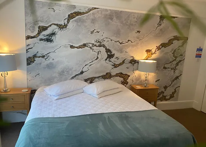 A & B Guest House Cambridge Ltd